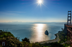 golden gate bridge and san francisco bay