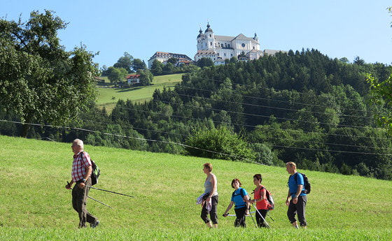      Pfarrwallfahrt auf den Sonntagberg                          