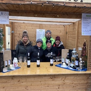 Start des Verkaufs in unserem Stand am Adventmarkt