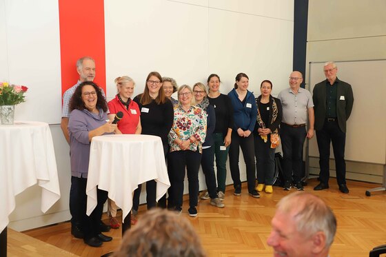 Das Kernteam, das den Prozess leitet (v. l.):  Dekanatsassistentin Monika Weilguni, Günter Mahringer (Pfarre Linz-St. Margarethen), Ursula Zettler (Pfarre Linz-Don Bosco), Stefanie Hinterleitner (Dompfarre), Carmen Rolle (Altenheimseelsorgerin), Ange