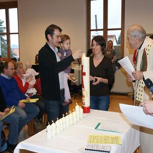 Lichterfeier zum Jahresgedächtnis der Taufe