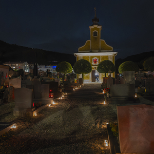 Frieden - Schalom war das Thema der Nacht der 1000 Lichter in der Pfarre Kirchdorf an der Krems. 