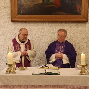 Messe in St. Quirinus und nach der Sternwallfahrt in Auwiesen