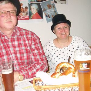 Faschingsonntag in St. Quirinus - das große Weißwurstessen