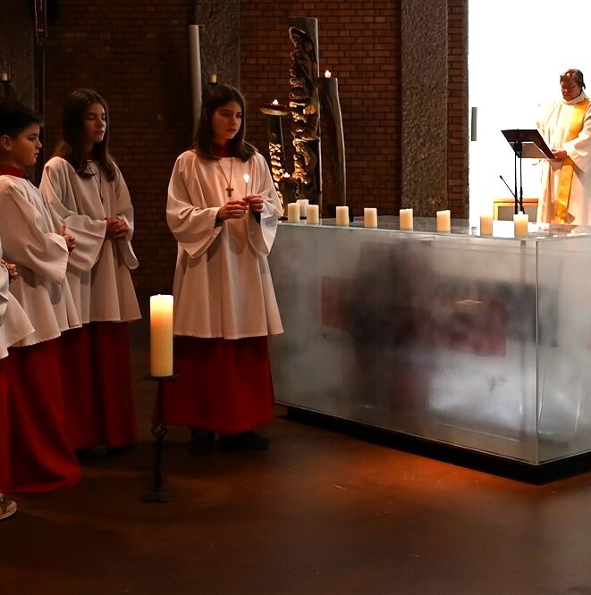 Jahresschlussandacht 2025 / © Pfarrgemeinde Linz-St. Konrad Jahresschlussandacht 2025