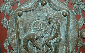 Fußwaschung, Tür, Relief, Alltag