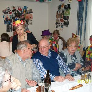 Faschingsonntag in St. Quirinus - das große Weißwurstessen