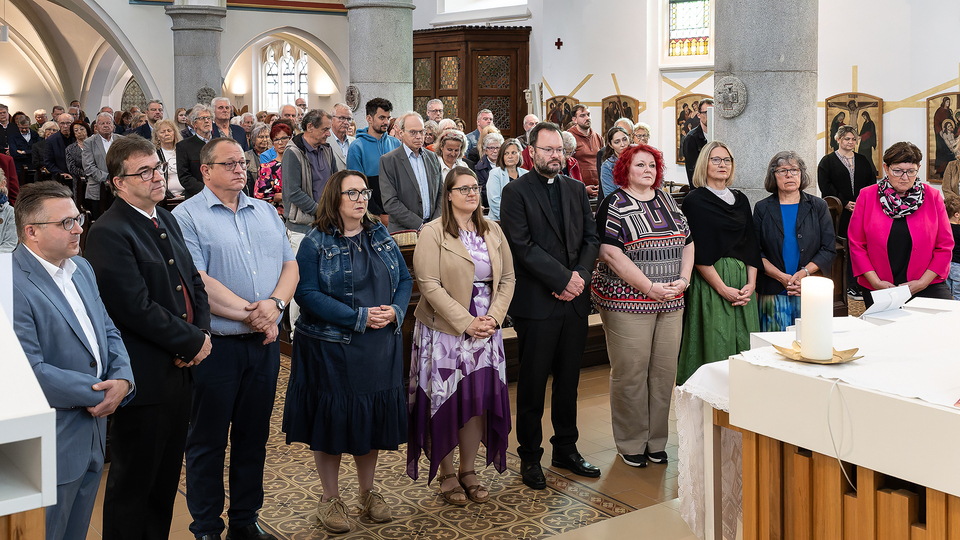 Ökumenisches Pfarrfest mit Beauftragungsfeier des Seelsorgeteams der Pfarrgemeinde Traun