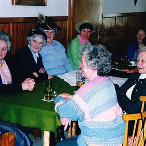 Frauenfasching 1993 im Gasthaus Lohninger