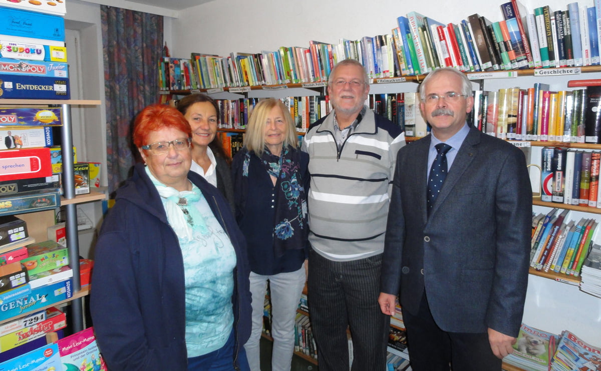 Bibliothek Pfarre Ottnang / Bibliothek Pfarre Ottnang Bibliotheksteam der Pfarre Ottnang