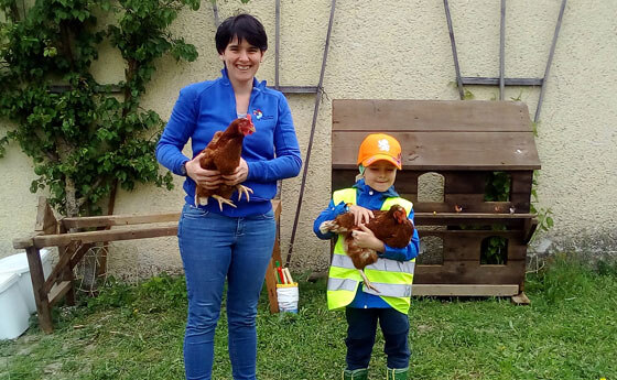 Kinder des Caritas-Kindergartens Pötting besuchten Bauernhof