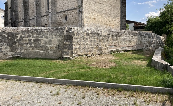 Friedhofsmauer in St. Georgen bei Obernberg