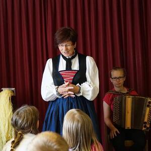 'Mit Musik und Märchen in den Sommer'