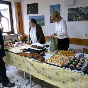      Pfarrcafe der Goldhaubengruppe St. Magdalena am Palmsonntag 2023                          