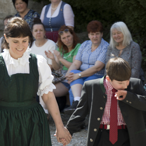 Benefizmarkt der Goldhaubenfrauen