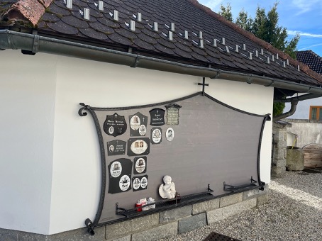 Gedenktafel / © Pfarre Waldburg Gedenktafel