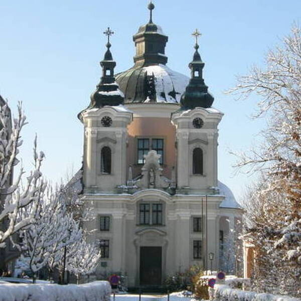 Advent Christkindl church