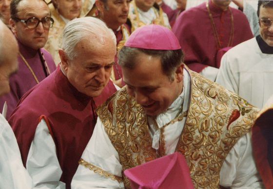 Bischof Aichern am Tag seiner Bischofsweihe am 17.1.1982 im Mariendom.