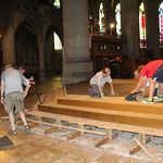 Start der Ausräumarbeiten im Mariendom Linz