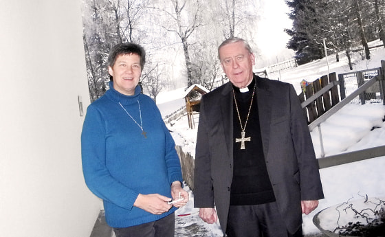 Bischof Ludwig Schwarz em. wohnt jetzt bei den Don-Bosco-Schwestern in Vöcklabruck.
