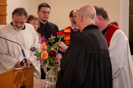 Ein Blumenstrauß als Zeichen der der Vielfalt der christlichen Kirchen. / © Diözese Linz / Kienberger Ein Blumenstrauß als Zeichen der der Vielfalt der christlichen Kirchen.