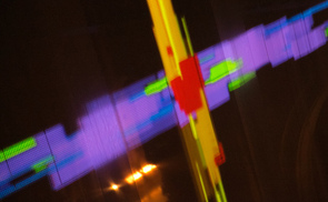 Lichtinstallation im Linzer Mariendom bei der Langen Nacht der Kirchen 2014 © tom mesic 2014, Tomislav Mesic