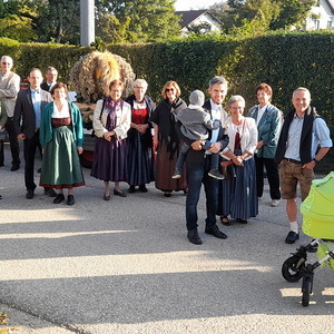 Angehörige der Ortschaft Thalham