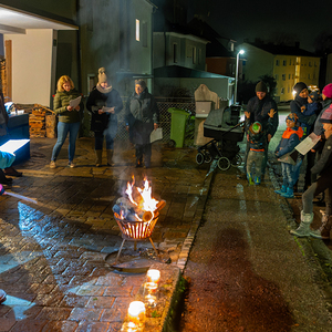 Die Familien Watzl und Schrettle taten sich zusammen und luden gemeinsam zu einer Adventfeier ein