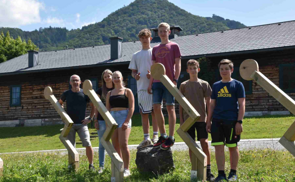 Schüler:innen erneuerten Skulpturen