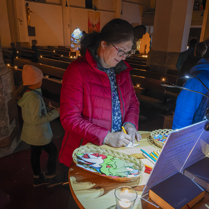 Frieden - Schalom war das Thema der Nacht der 1000 Lichter in der Pfarre Kirchdorf an der Krems. 