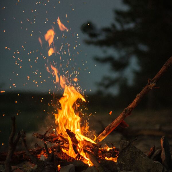 Osterfeuer im Klostergarten