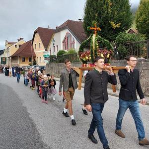 Festzug in die Kirche