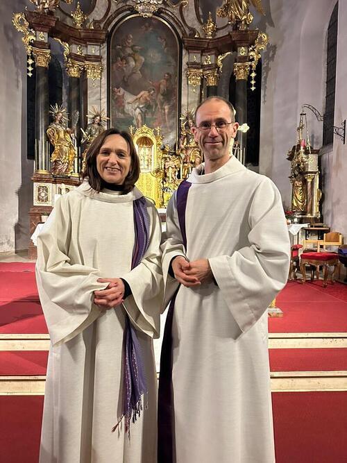 Vorstellung Elisabeth Ratzenböck / Pfarrgemeinde Neukirchen am Walde Elisabeth Ratzenböck als Wort-Gottes-Feierleiterin vorgestellt