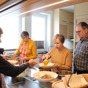 Fastensuppe in St. Quirinus