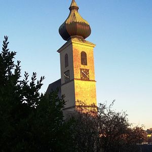 Kirche im Abendrot