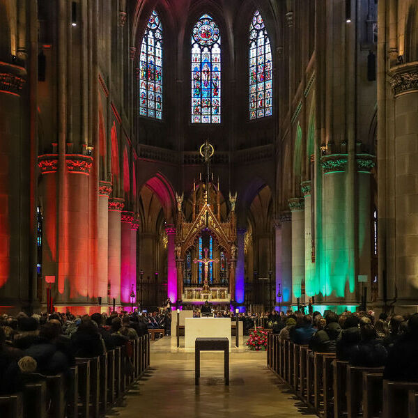 Anlässlich 100 Jahre Mariendom fand am 24. November 2024 ein Benefizkonzert des Landesjugendblasorchesters im Mariendom statt.