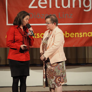 Am 15. Mai 2015 wurde im Linzer Landhaus der 22. Solidaritätspreis verliehen. Den zehn Preisträgerinnen und Preisträgern wurden die Preise von Bischof Dr. Ludwig Schwarz, Landeshauptmann Dr. Josef Pühringer und Soziallandesrätin Mag. Gertraud Jahn üb