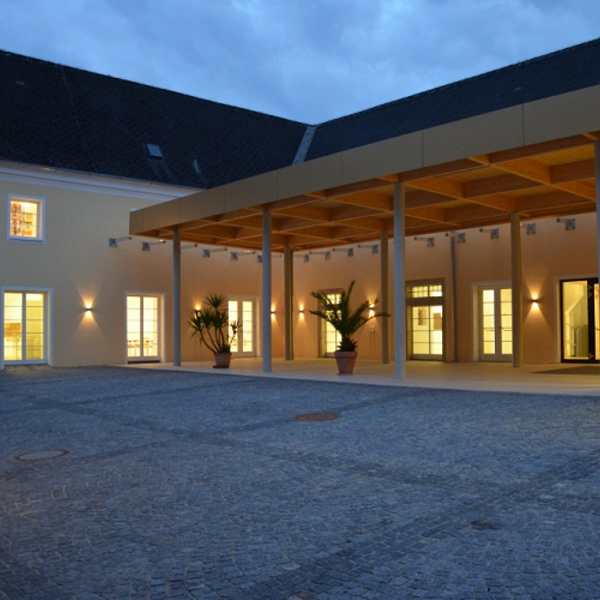 Pfarr- und Gemeindezentrum Martinshof