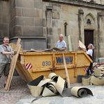 Start der Ausräumarbeiten im Mariendom Linz