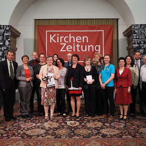 Am 15. Mai 2015 wurde im Linzer Landhaus der 22. Solidaritätspreis verliehen. Den zehn Preisträgerinnen und Preisträgern wurden die Preise von Bischof Dr. Ludwig Schwarz, Landeshauptmann Dr. Josef Pühringer und Soziallandesrätin Mag. Gertraud Jahn üb