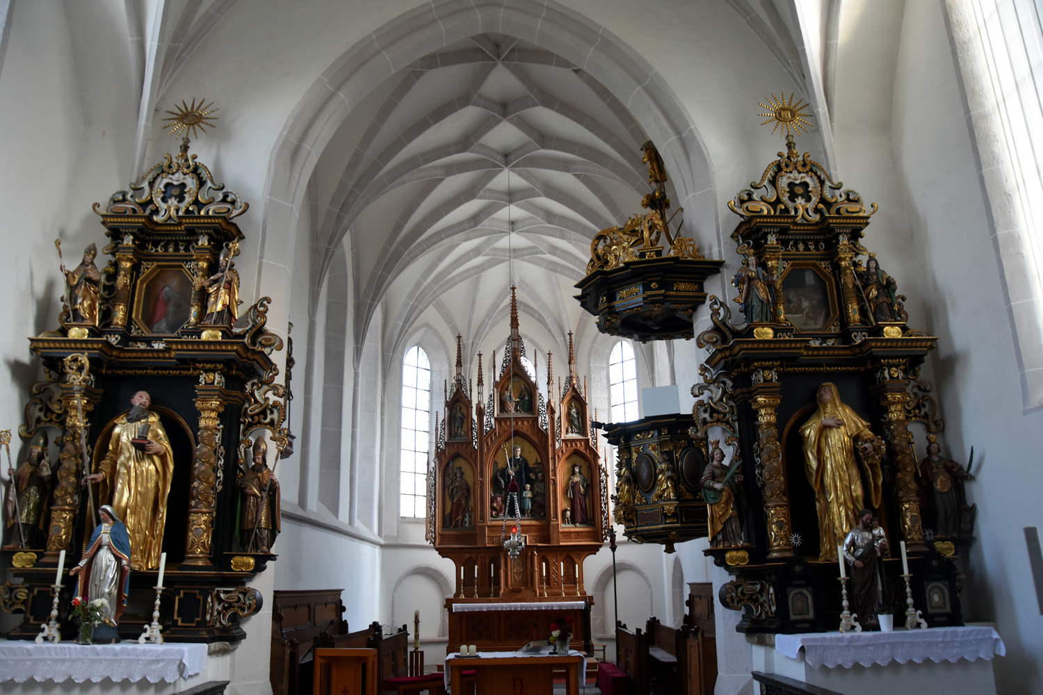 Altäre in der Kirche Heiligenleithen