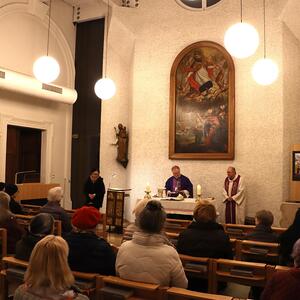 Messe in St. Quirinus und nach der Sternwallfahrt in Auwiesen