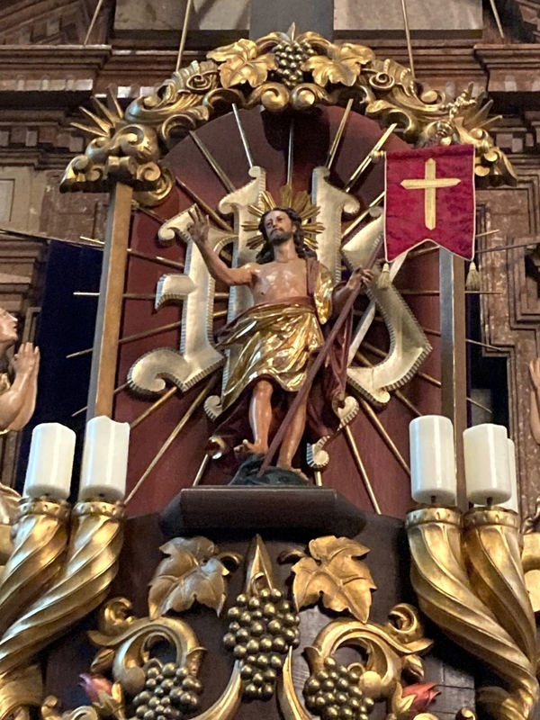 Der Auferstande Christus am Kreuzaltar der Stadtpfarre Ried