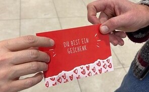 Valentinstag: „Du bist ein Geschenk'