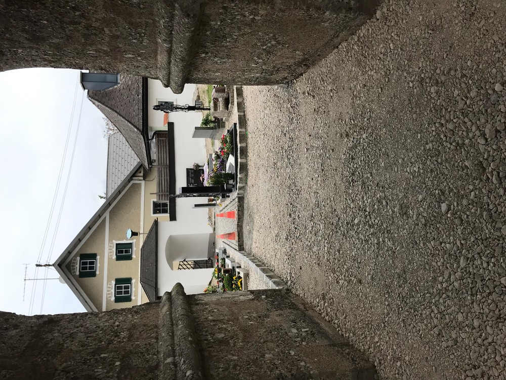 Sanierung der Friedhofswege 2020 / Pfarre Gampern