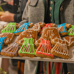 Lebkuchen, trachtig verziert