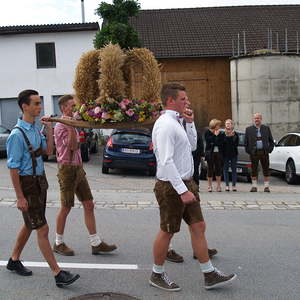 Foto: © Adolf Aumüller;  Erntedank- und Pfarrfest 2015