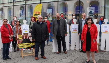 Kundgebung Martin Luther-Platz