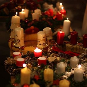 Adventkranzweihe in St. Quirinus