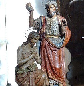 Statue des Hl. Johannes des Täufers